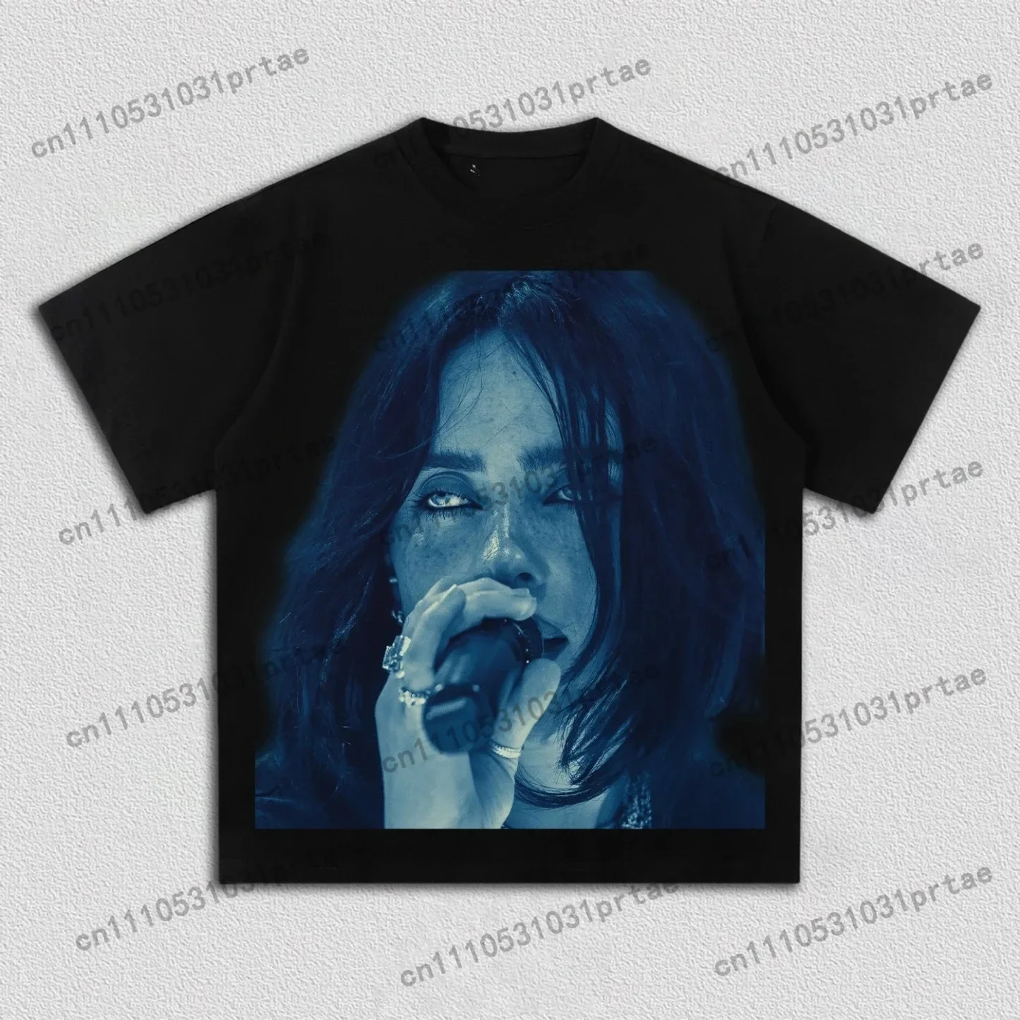 Camiseta com Estampa Gráfica B - Poster Men Fashion avaliação e preço